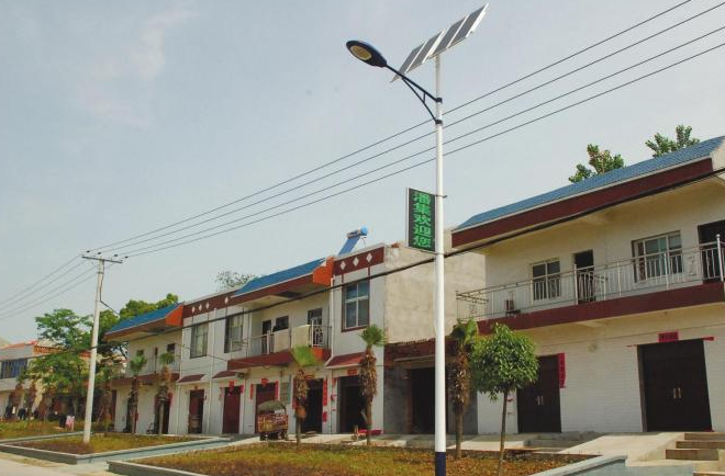 太阳能路灯安装位置不对？光照不足的后果与解决方案